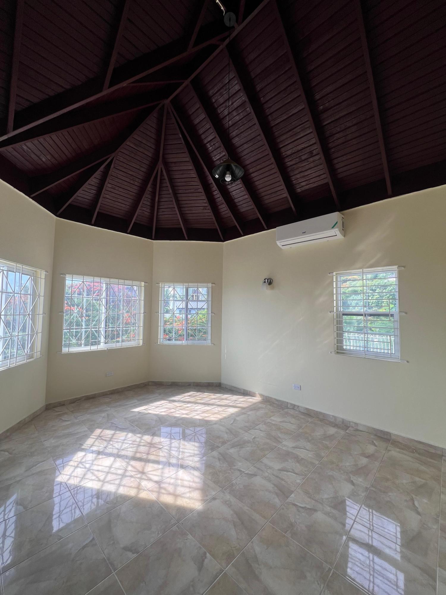 House For Rent: EAST WIDCOMBE HEIGHTS, Kingston 6 | $3,100 photo 14