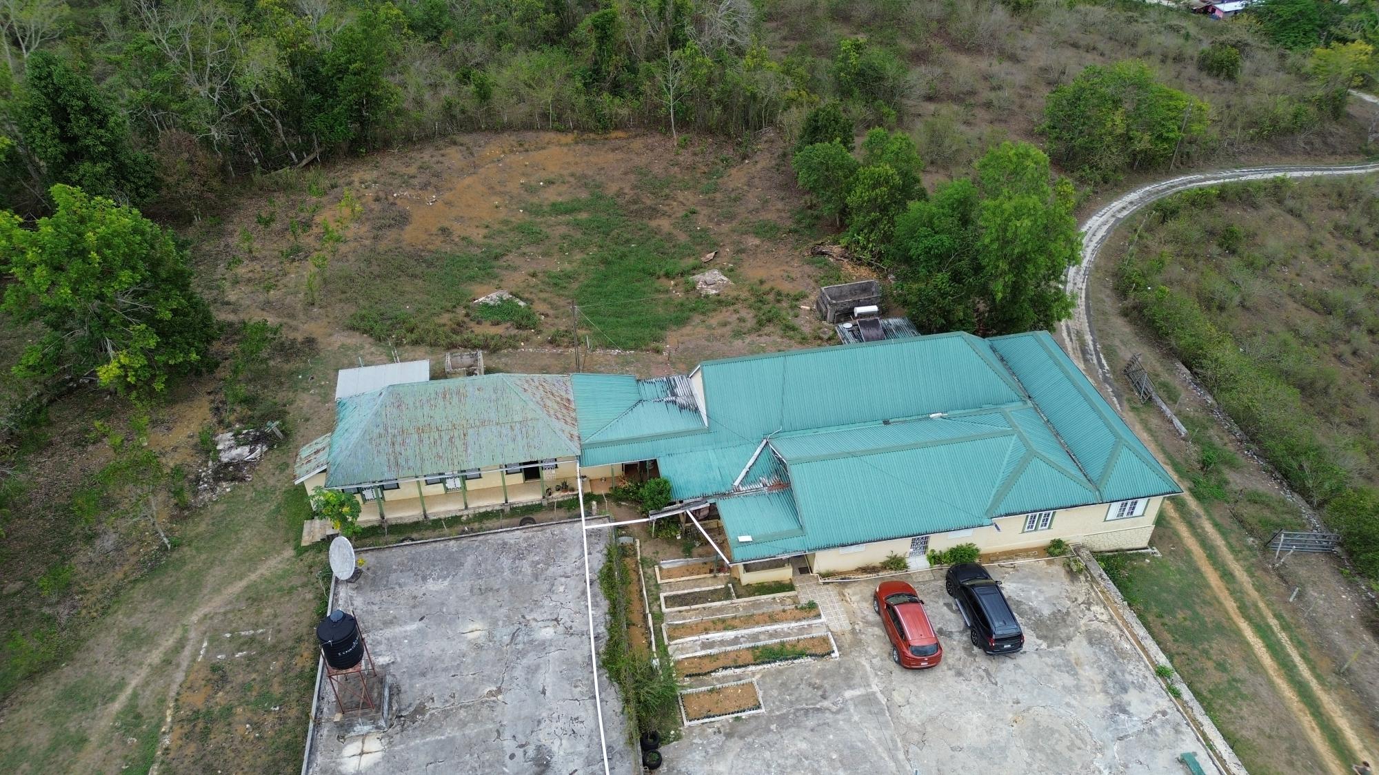 House For Sale: GRIERFIELD GREAT HOUSE, Moneague | $85,000,000 photo 5