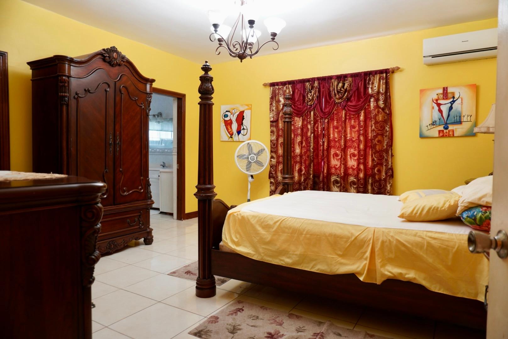 Apartment For Rent: SEAVIEW AVENUE, Kingston 5 | $2,200 photo 13
