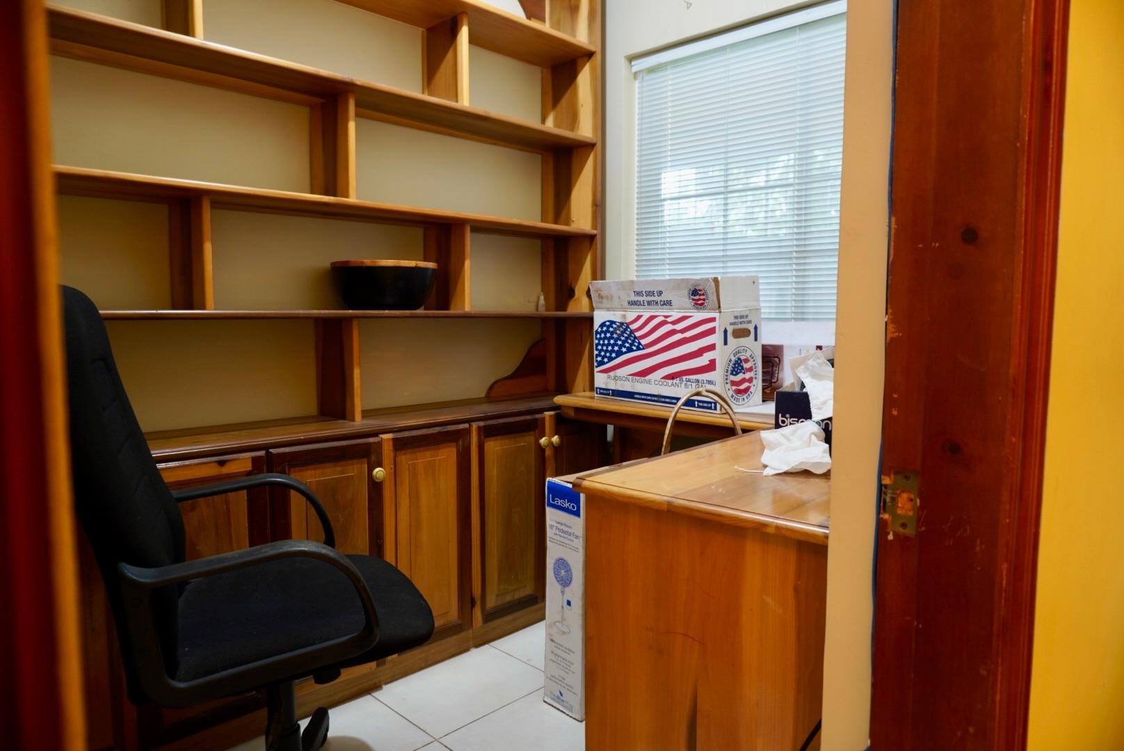 Apartment For Rent: SEAVIEW AVENUE, Kingston 5 | $2,200 photo 18