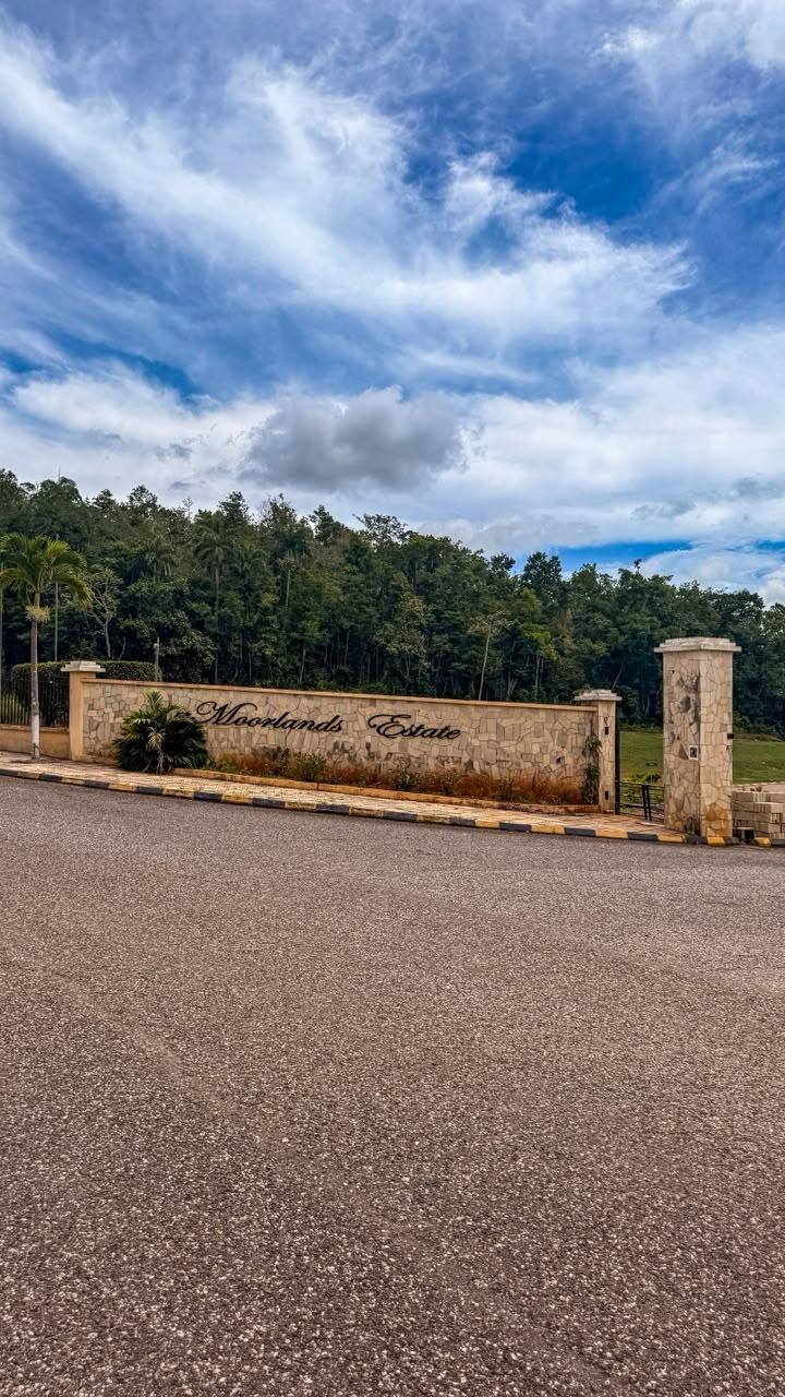 House For Sale: PINE OAK TRAIL, MOORELAND, Mandeville | $50,000,000