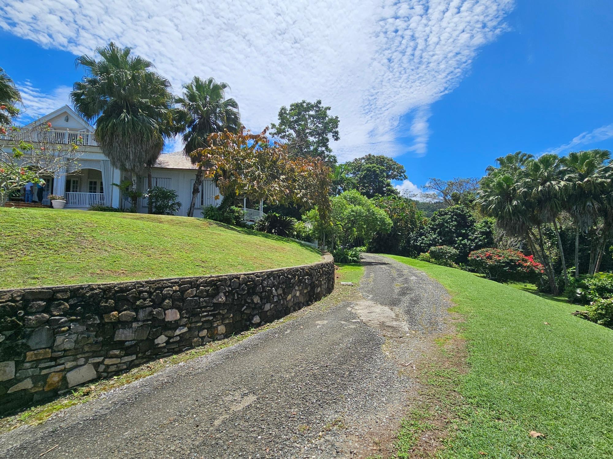 House For Sale: MAIN STREET ANNOTO BAY, Annotto Bay | $3,400,000 photo 4