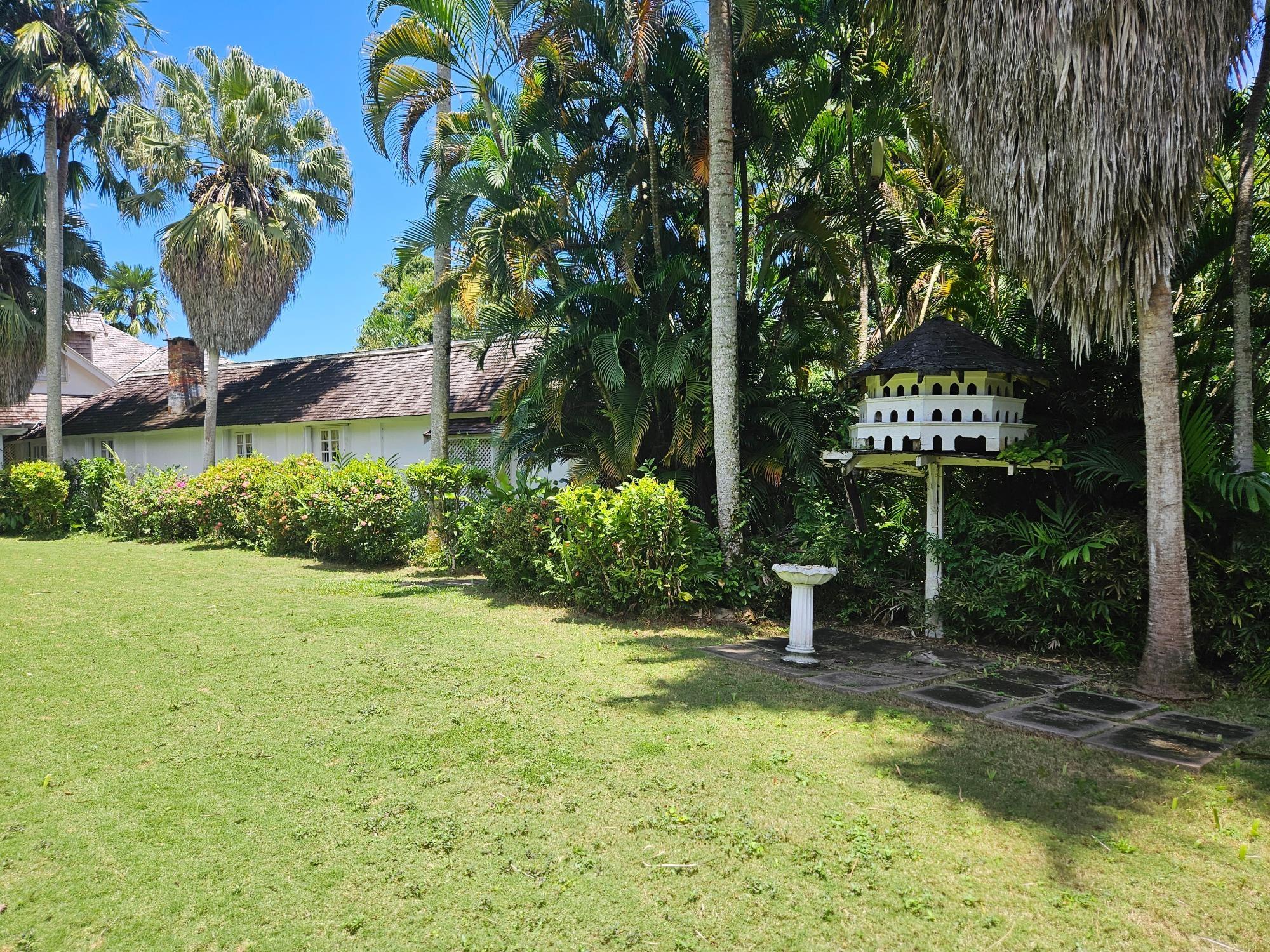 House For Sale: MAIN STREET ANNOTO BAY, Annotto Bay | $3,400,000 photo 13