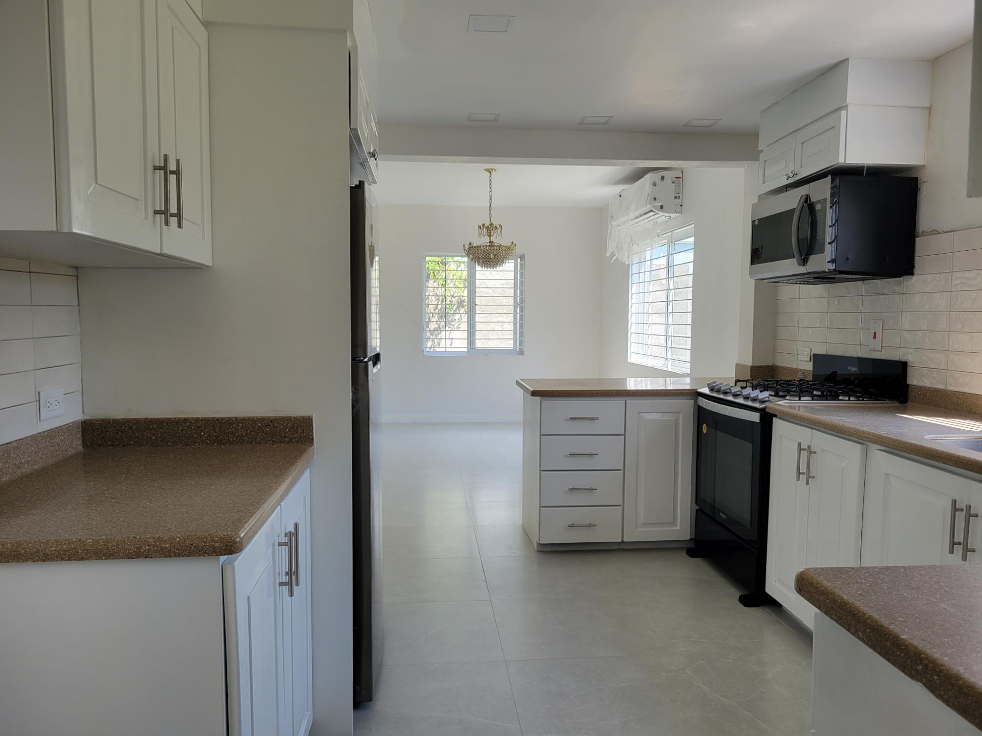 House For Rent: MILLSBOROUGH CRESCENT, Kingston 6 | $4,000 photo 5