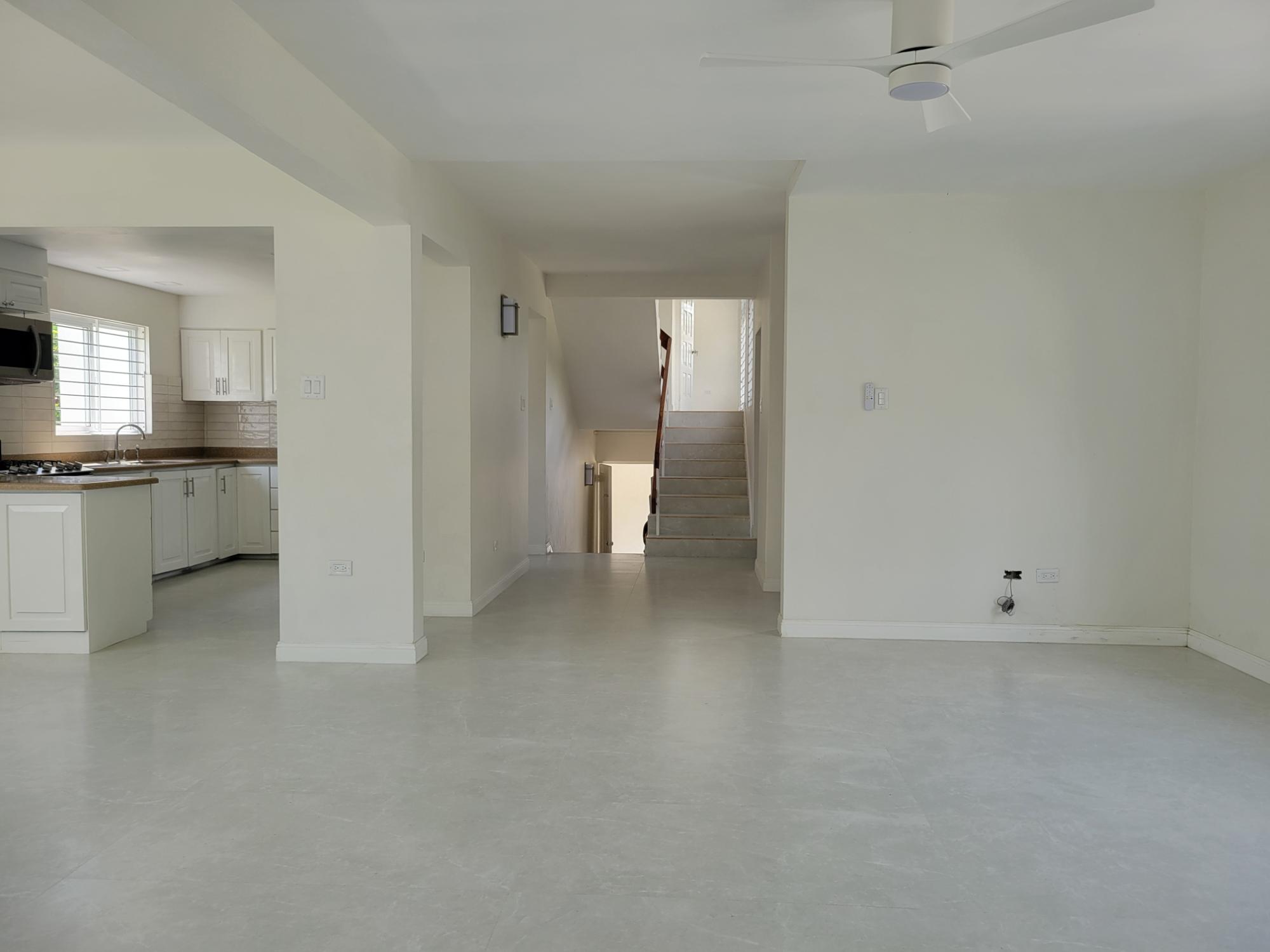 House For Rent: MILLSBOROUGH CRESCENT, Kingston 6 | $4,000 photo 7