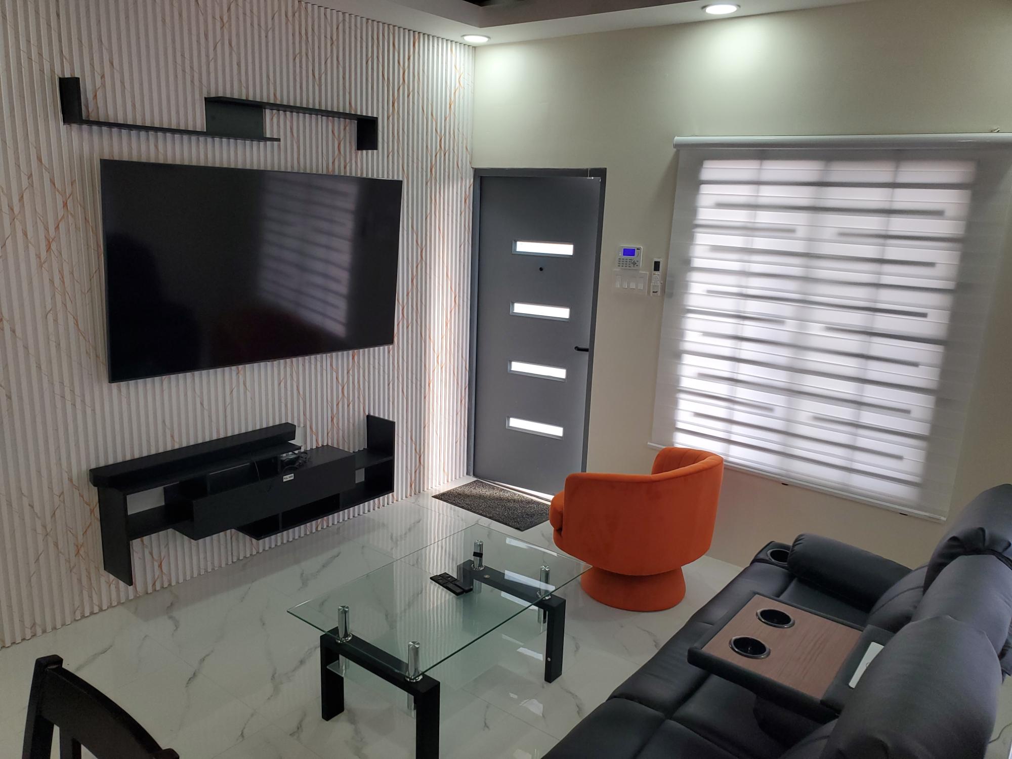 House For Rent: CORAL SPRING ESTATE PH 1, Coral Spring | $1,400 photo 2
