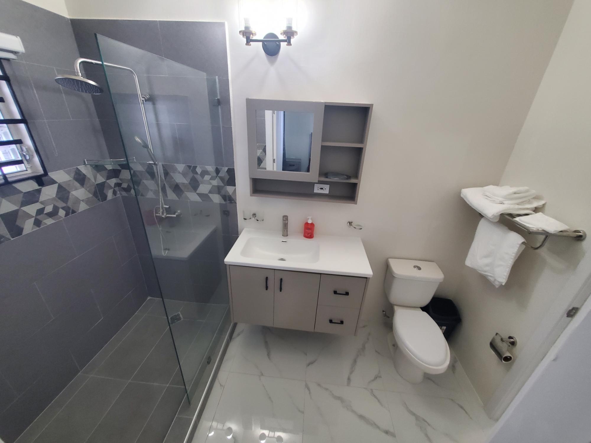 House For Rent: CORAL SPRING ESTATE PH 1, Coral Spring | $1,400 photo 16