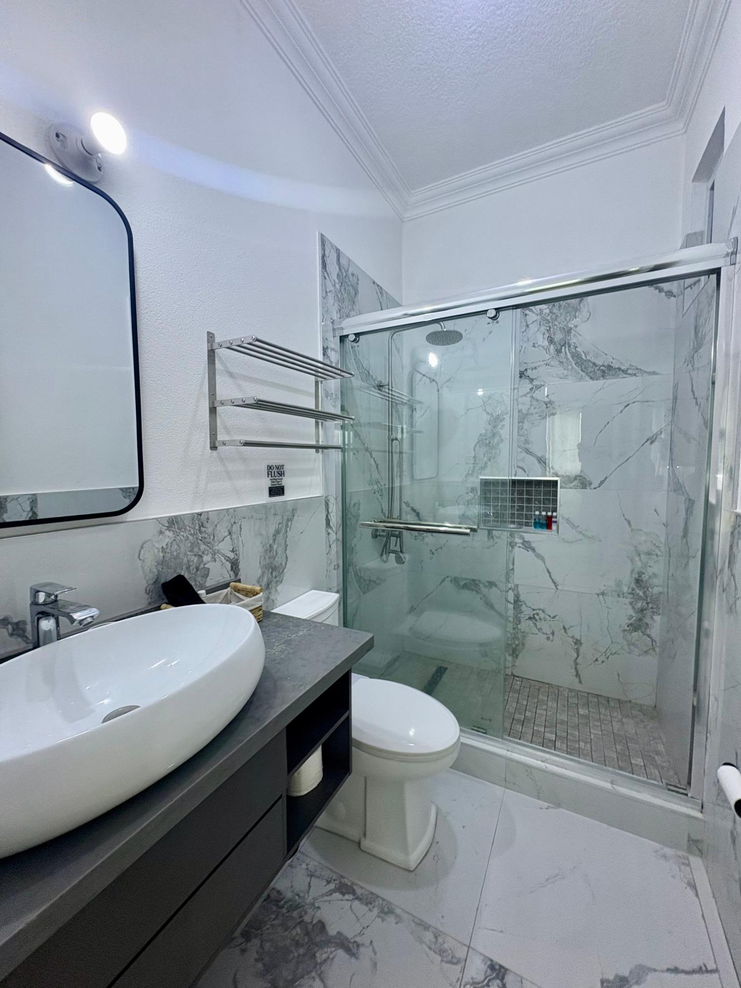 Apartment For Sale: HIBISCUS DRIVE, Kingston 6 | $38,850,000 photo 6