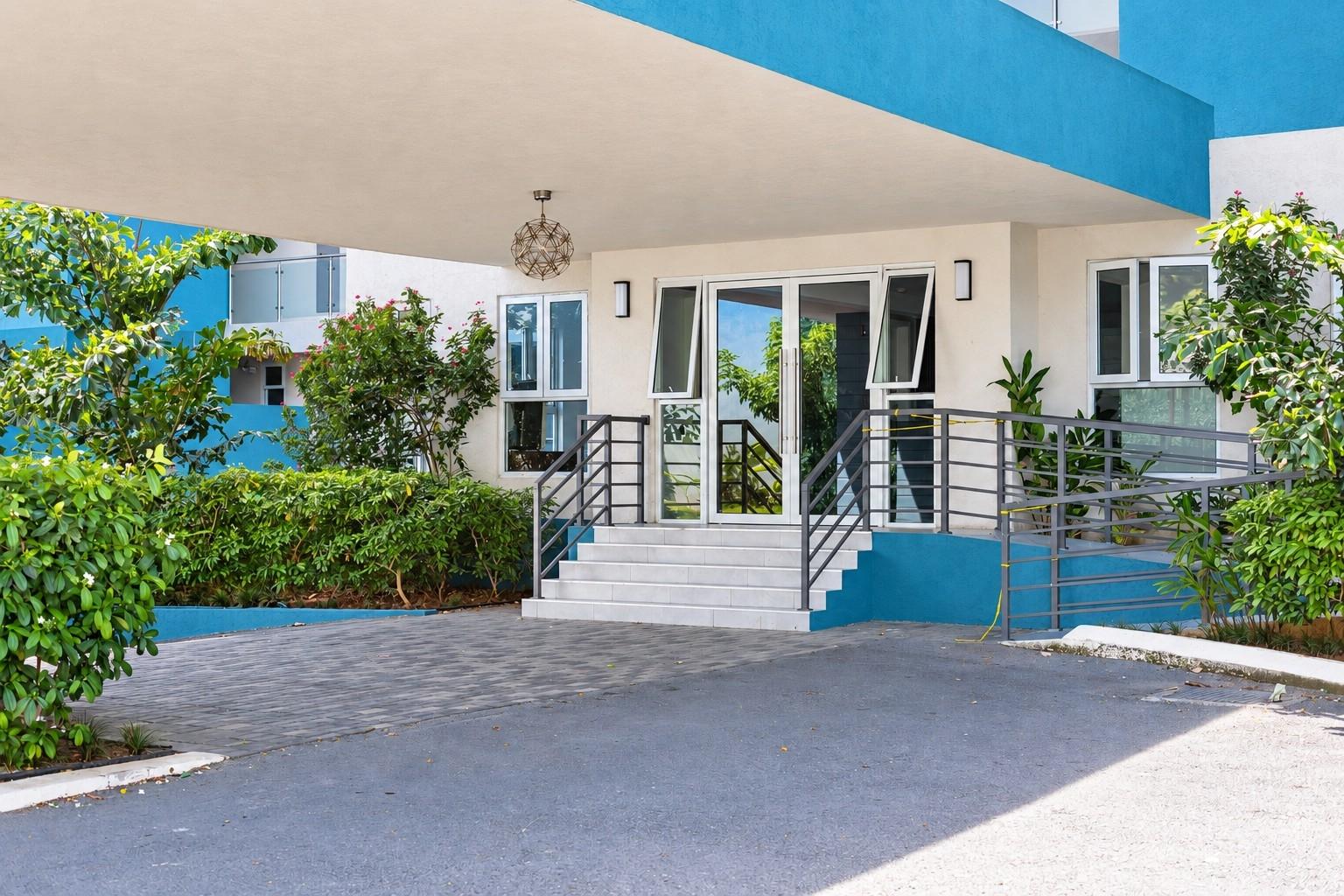 Apartment For Sale: WATERLOO ROAD, KINGSTON 8, Kingston 8 | $36,550,000 photo 2
