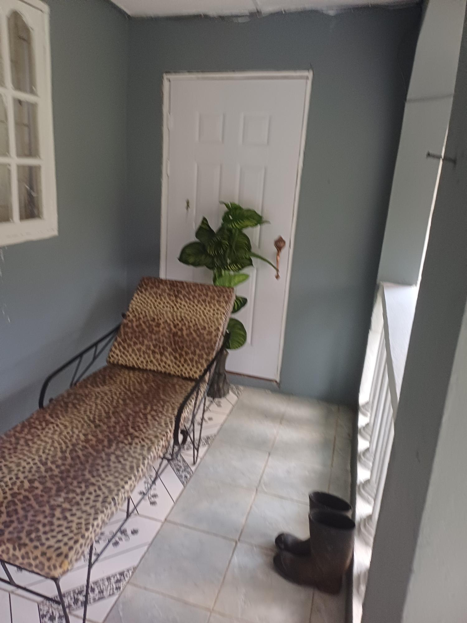 House For Sale: LINSTEAD WAKEFIELD, Linstead | $18,000,000 photo 7