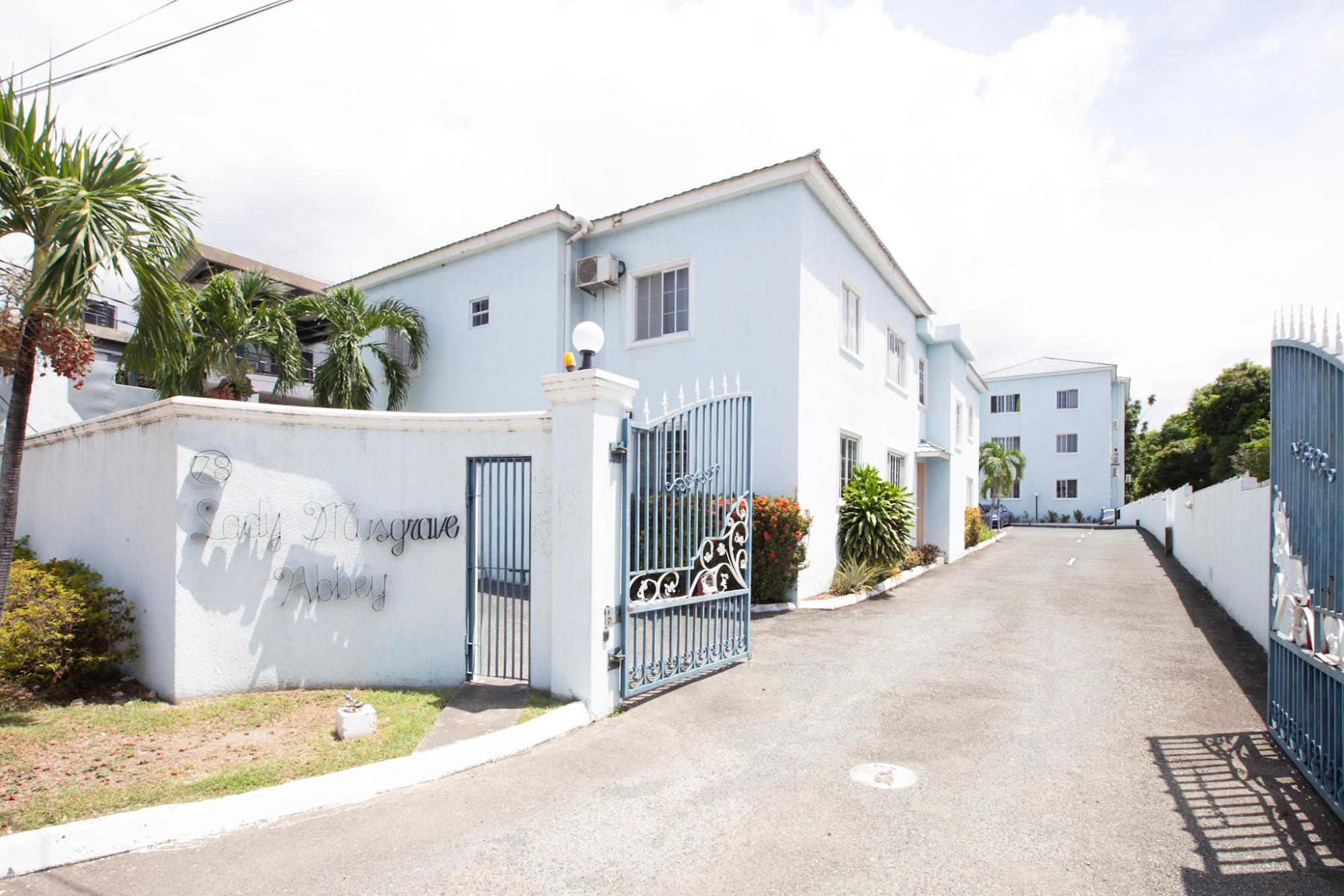 Apartment For Rent: LADY MUSGRAVE ROAD, Kingston 10 | $1,600