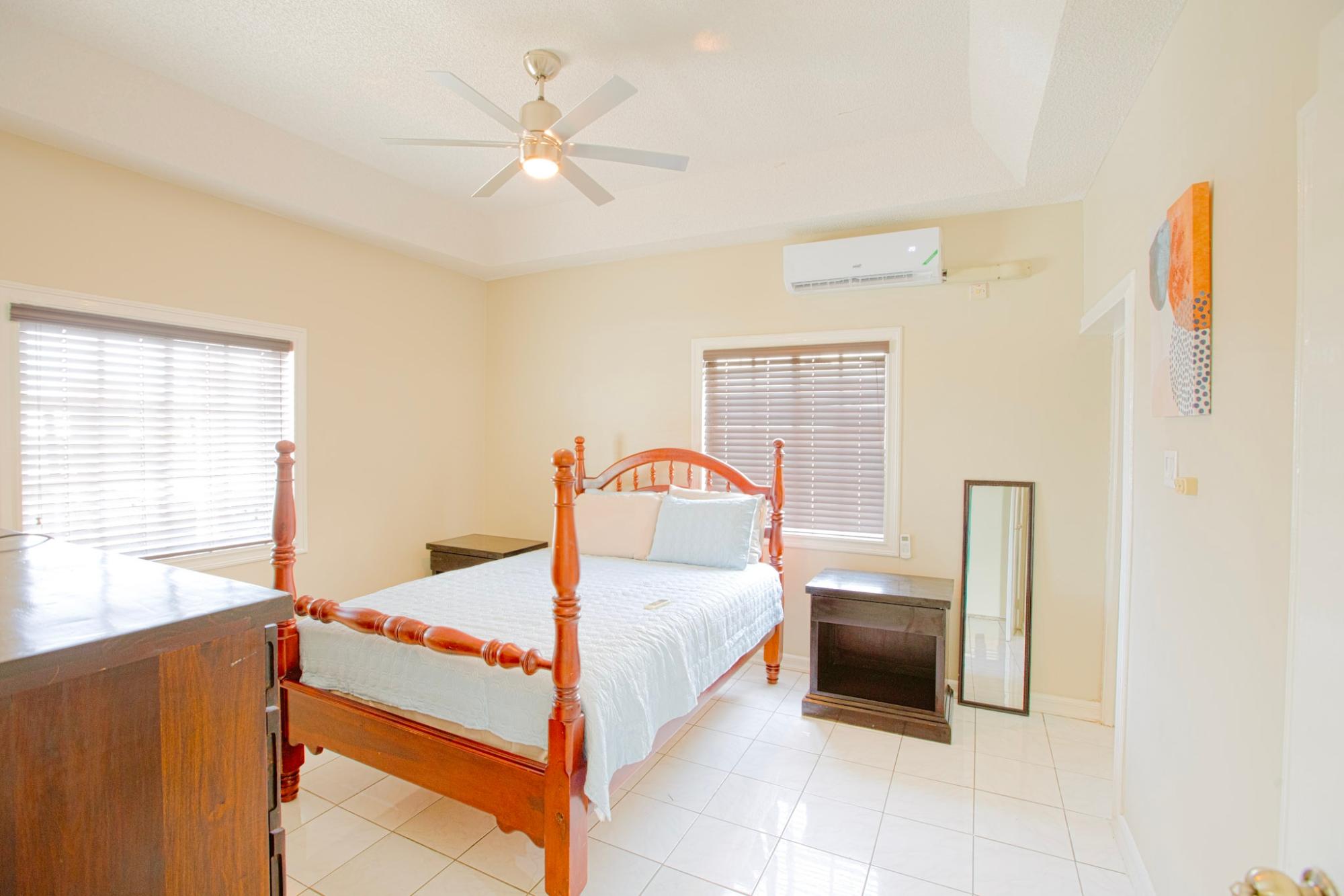 Apartment For Rent: LADY MUSGRAVE ROAD, Kingston 10 | $1,600 photo 13