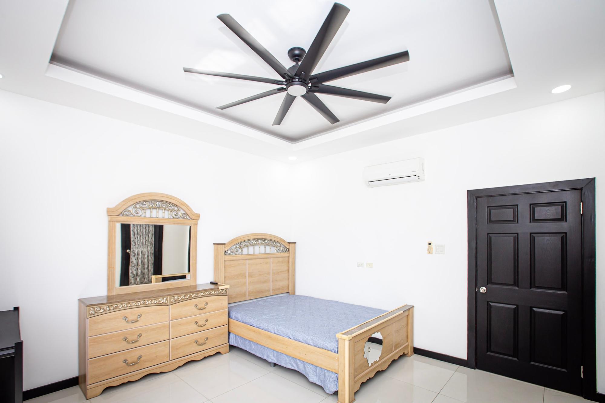 Apartment For Rent: RUSSELL HEIGHTS, Kingston 8 | $2,800 photo 18