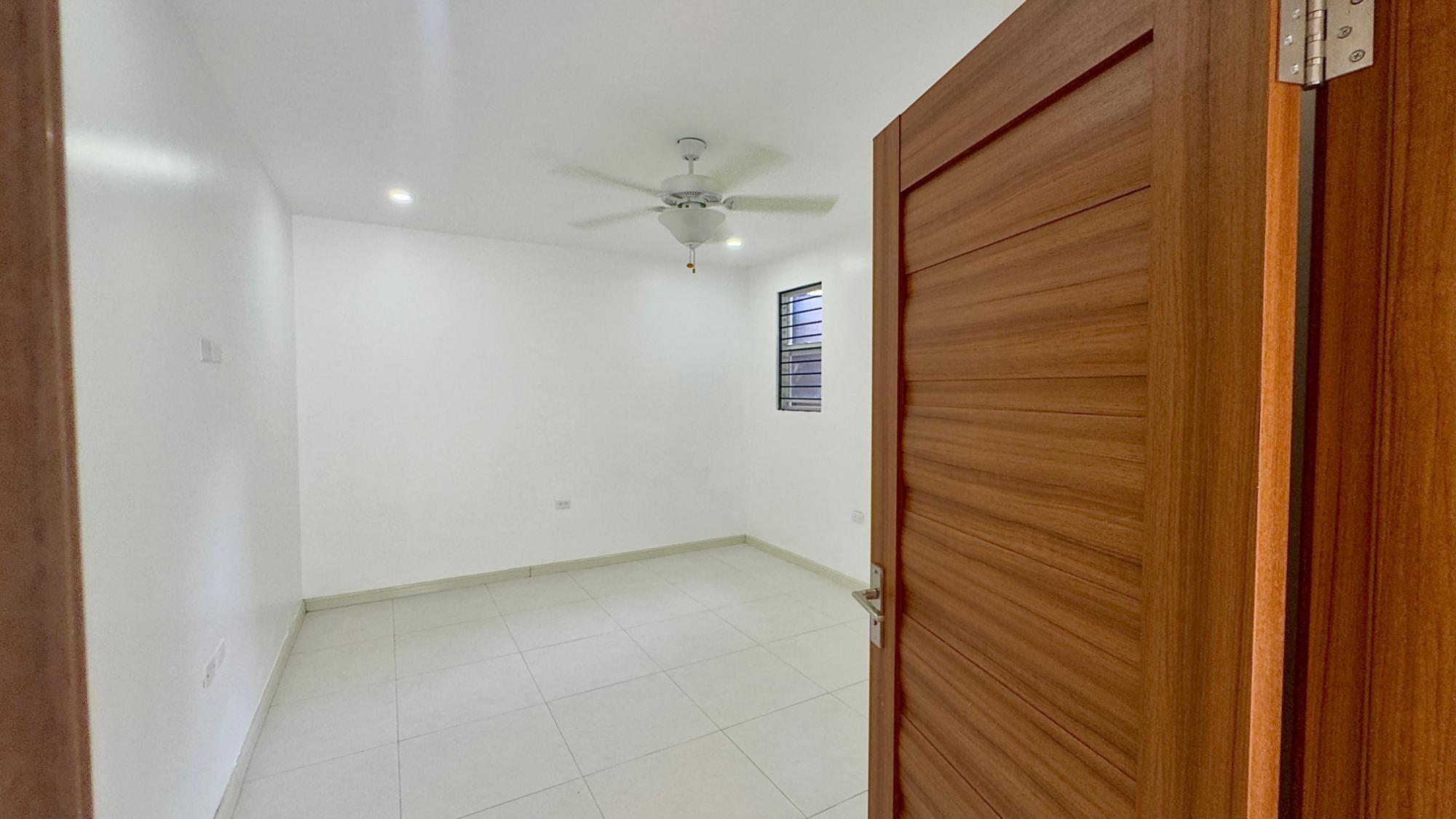 Apartment For Rent: HOPE VIEW AVENUE, Kingston 6 | $170,000 photo 13