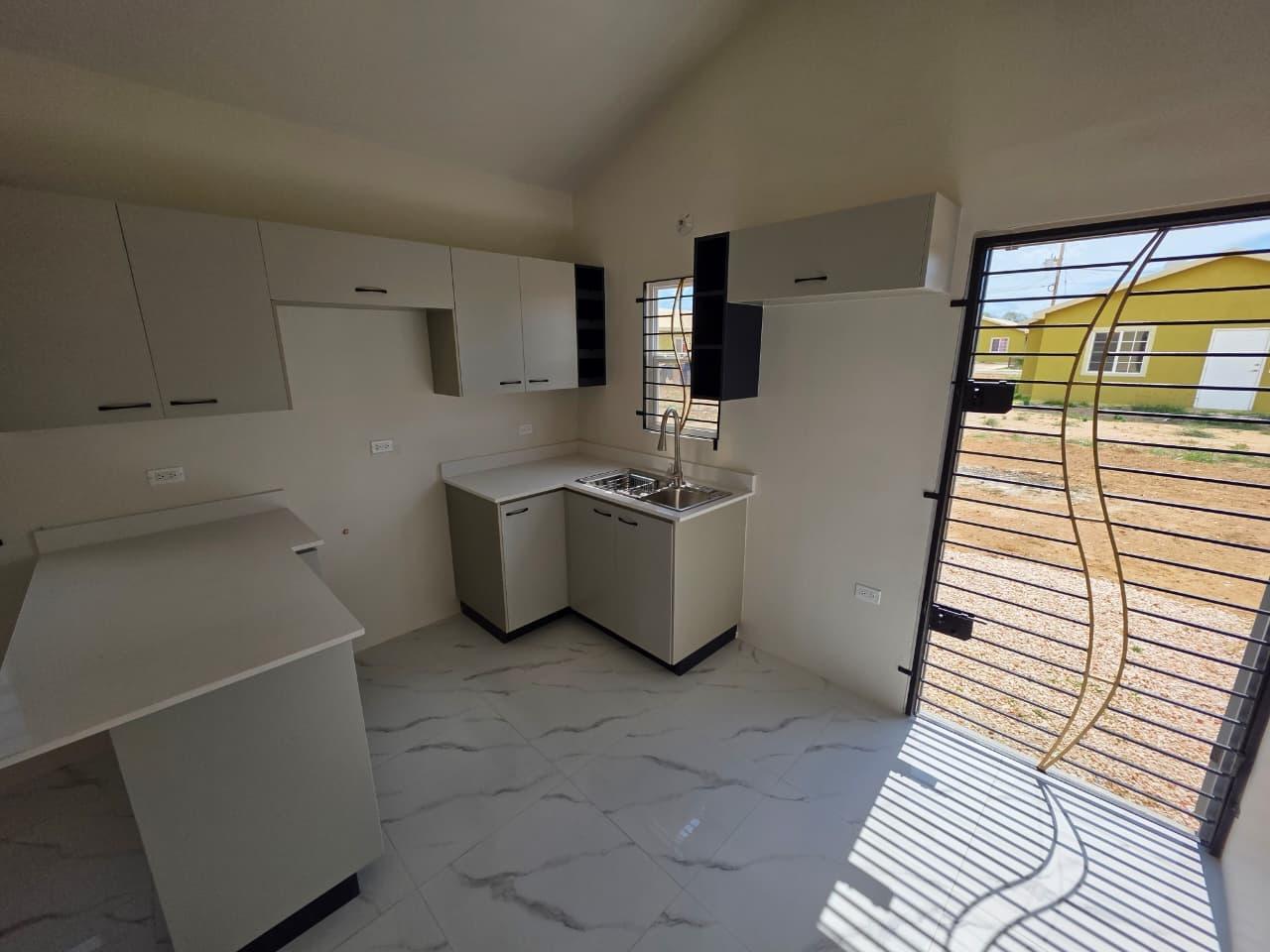 House For Rent: PHOENIX PARK VILLAGE 2, P, Phoenix Park | $140,000 photo 6