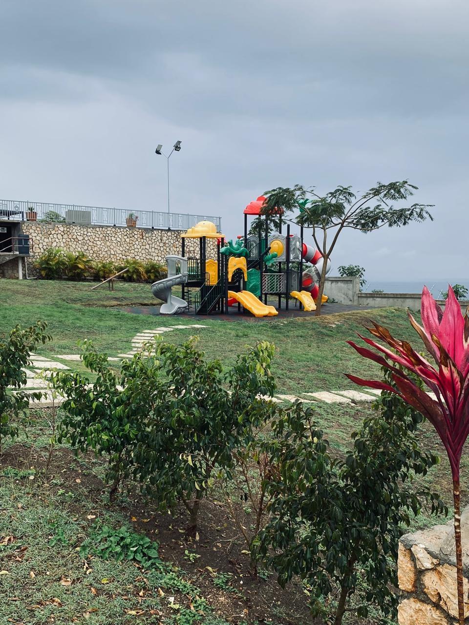 House For Rent: PYRAMID POINT, Breadnut Hill | $2,500 photo 21