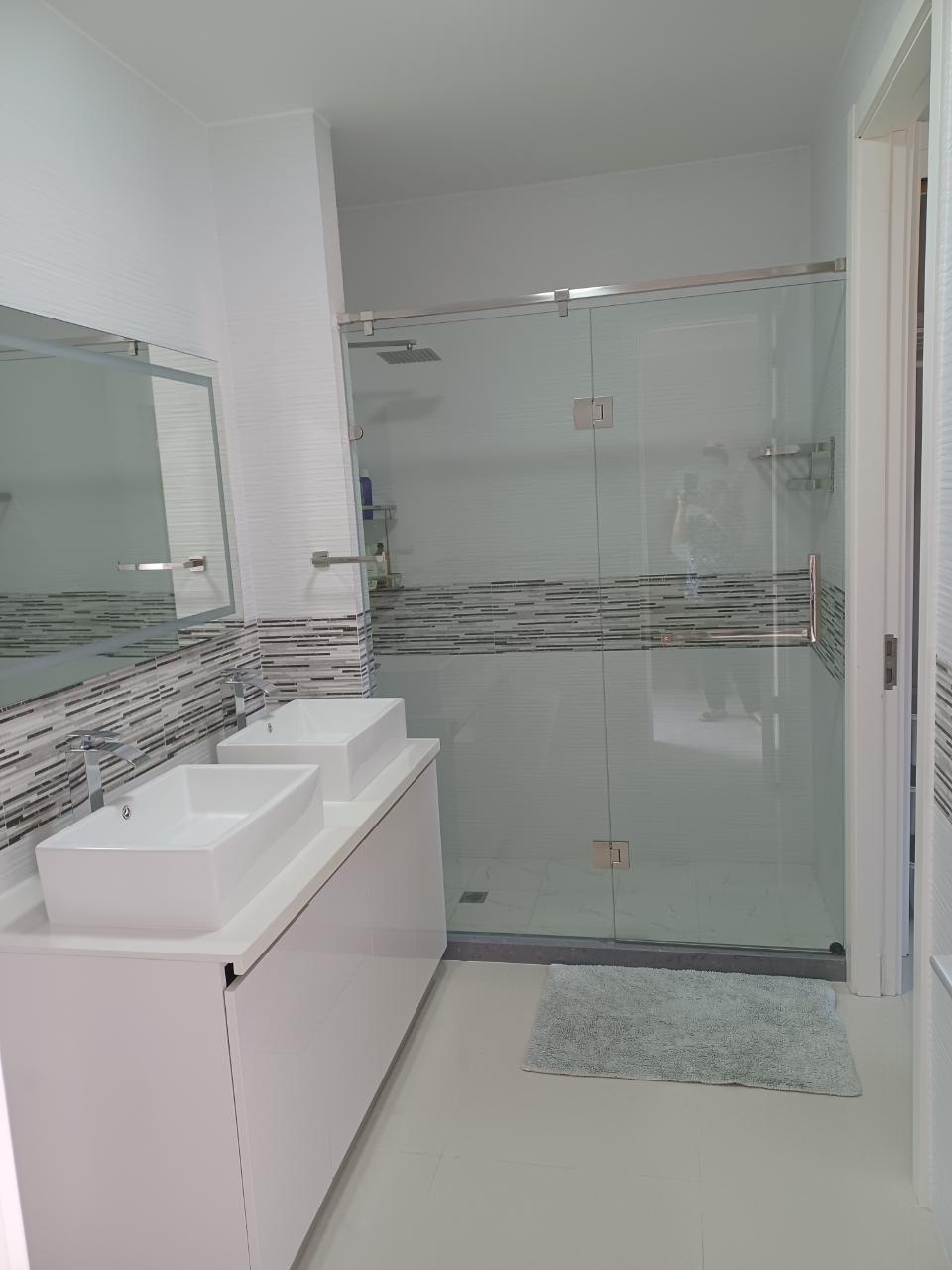 Apartment For Rent: STERLING AVENUE, Montego Bay | $2,000 photo 9