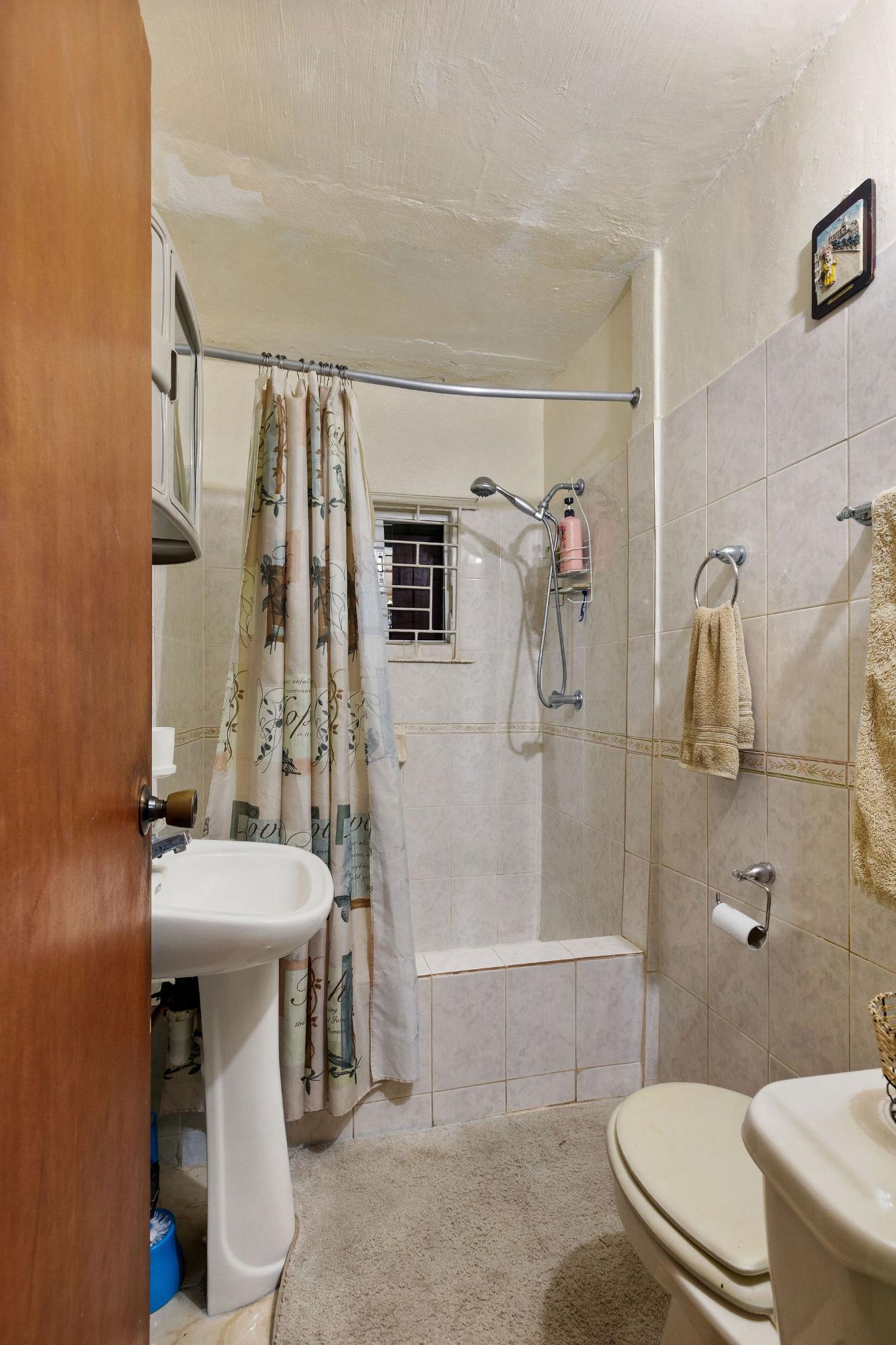 House For Sale: PATRICK PATH, KINGSTON 20, Kingston 20 | $29,900,000 photo 11