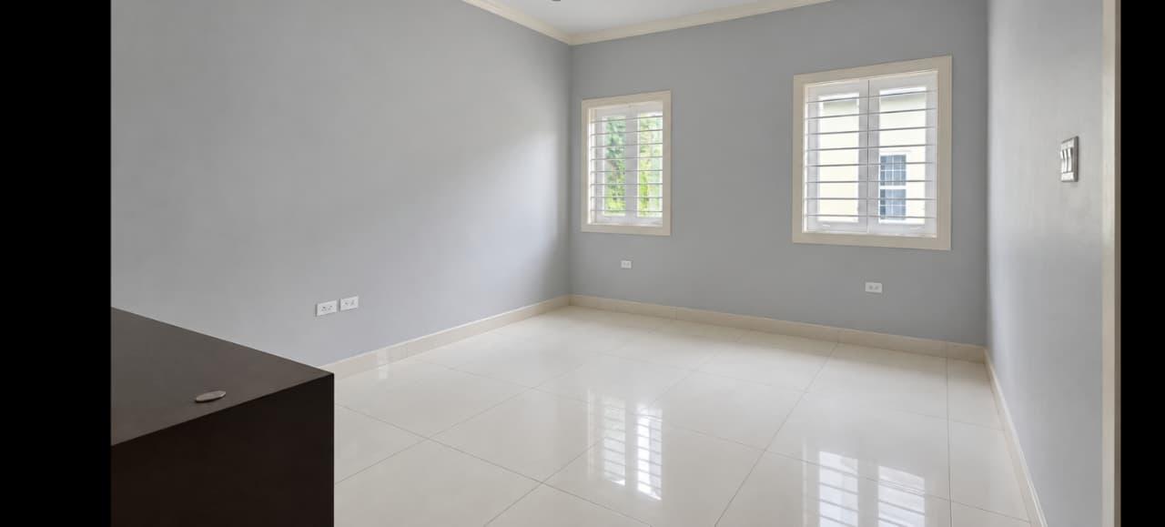 Apartment For Rent: GROSVENOR TERRACE, Kingston 8 | $250,000 photo 12