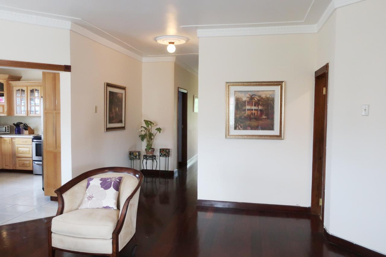 Apartment For Rent: SEAVIEW AVENUE, Kingston 6 | $1,800 photo 14
