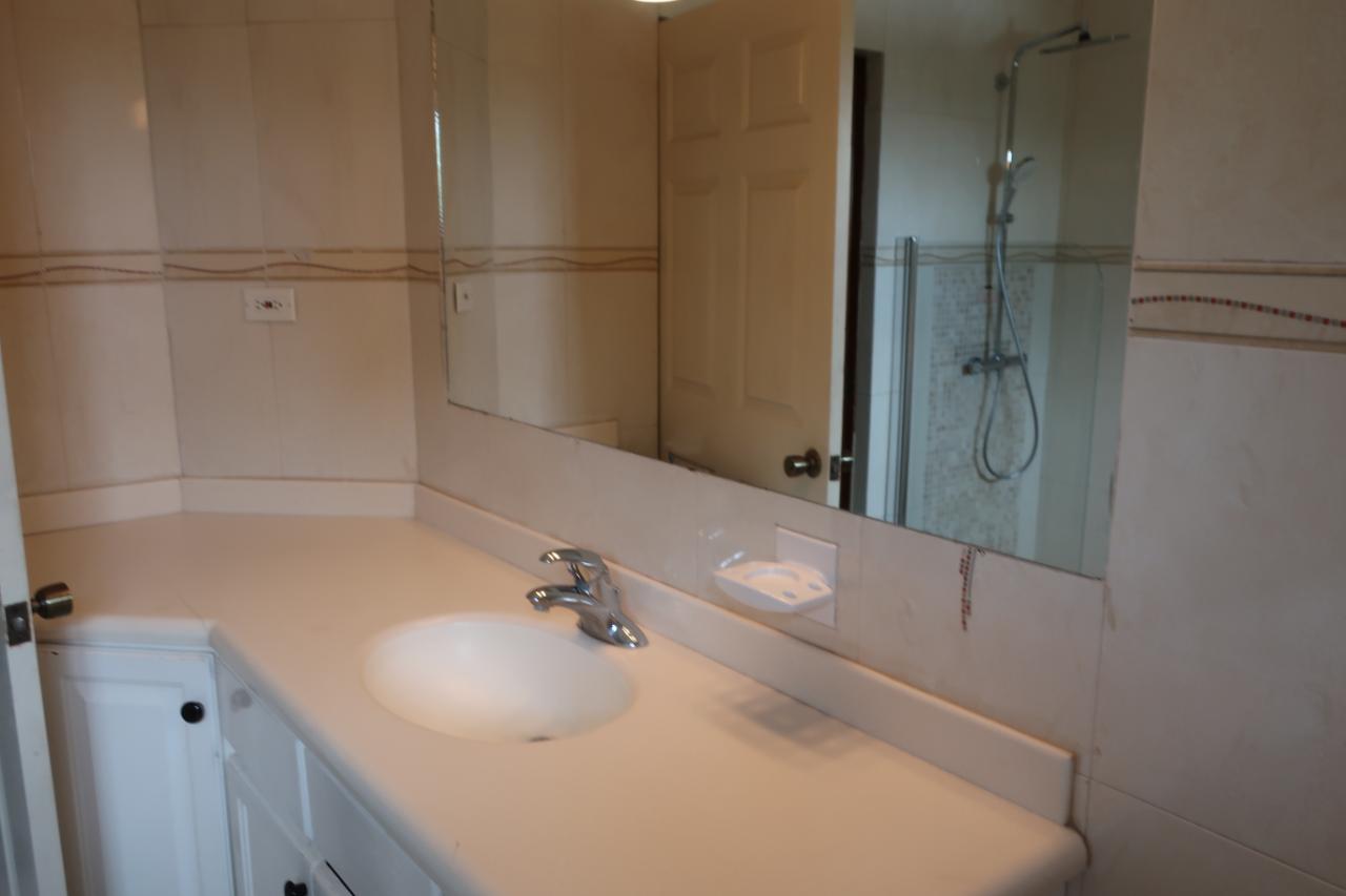 Apartment For Rent: SEAVIEW AVENUE, Kingston 6 | $1,800 photo 23