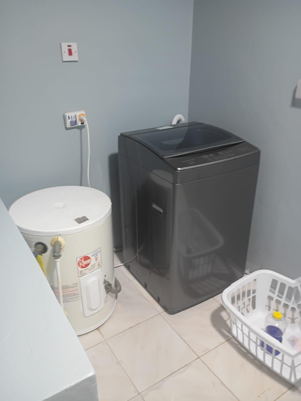 Apartment For Rent: KNOWLES ROAD, MANDEVILLE, Brumalia | $1,250 photo 8