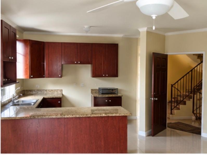 Apartment For Sale: OLD HOPE ROAD, Kingston 6 | $312,500 photo 5