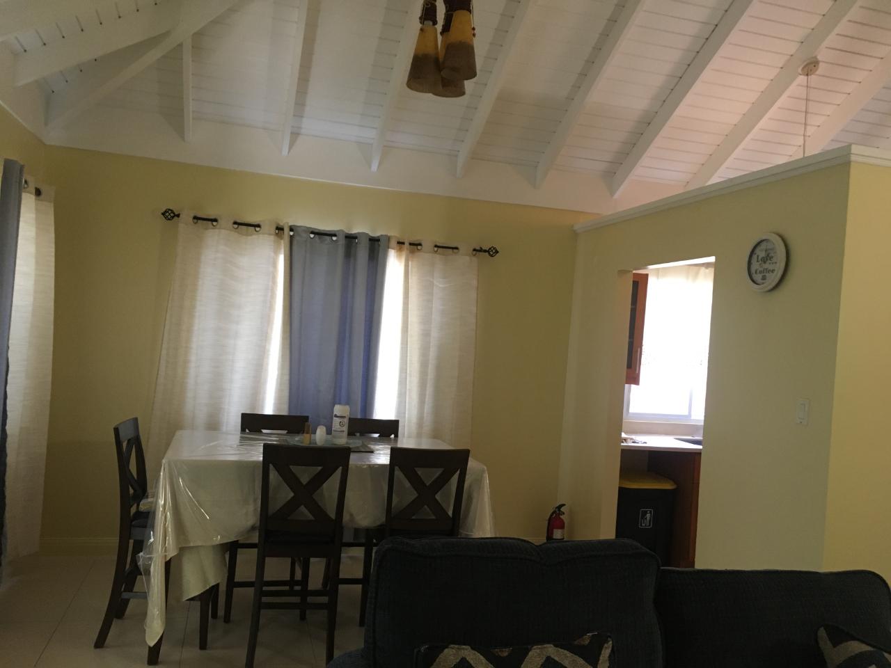 House For Rent: ANTHURIUM AVENUE, RICHMON, Runaway Bay | $1,800 photo 6