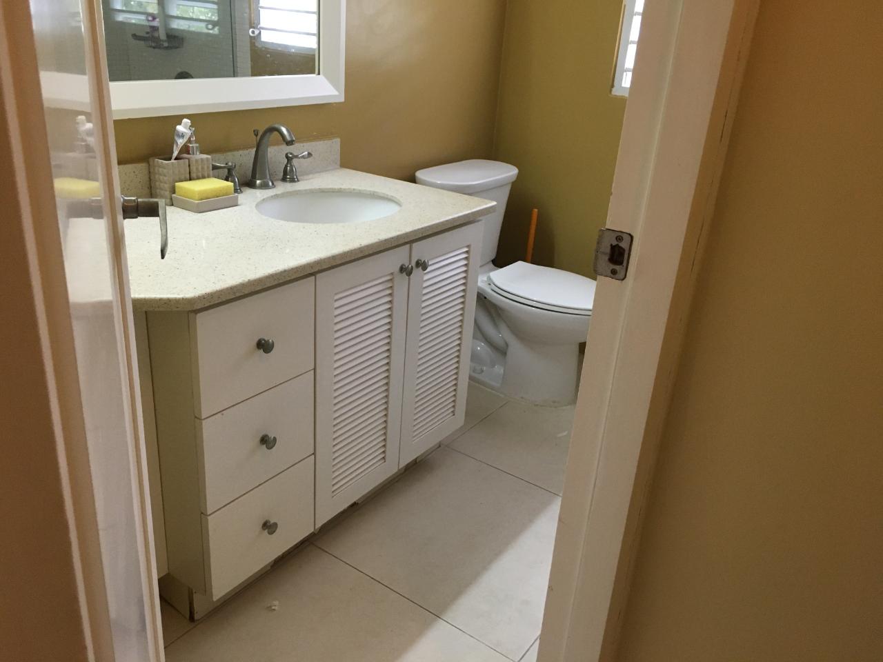 House For Rent: ANTHURIUM AVENUE, RICHMON, Runaway Bay | $1,800 photo 9