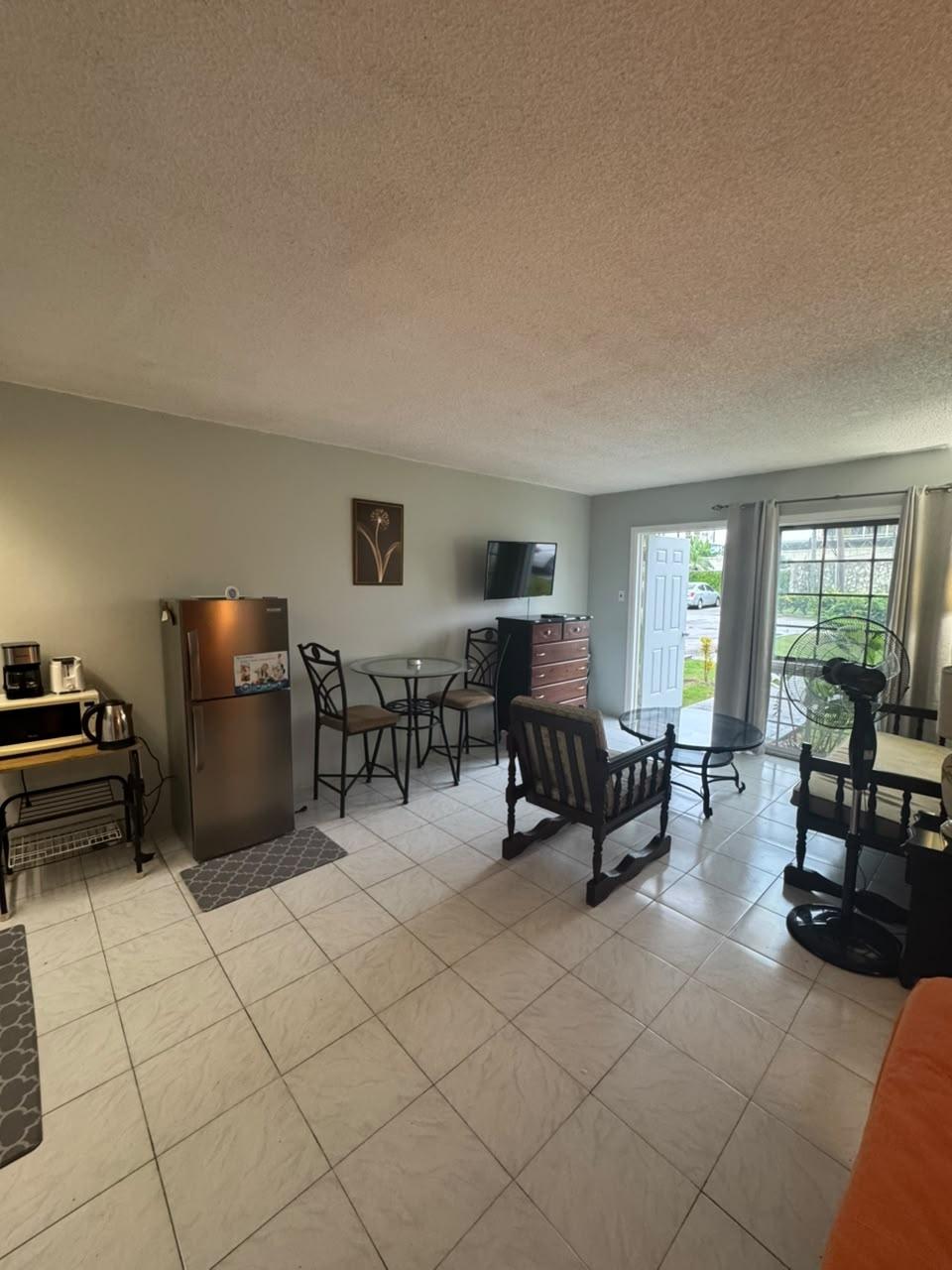 Apartment For Rent: SEAWIND ON THE BAY SUNSET, Montego Bay | $1,000 photo 3