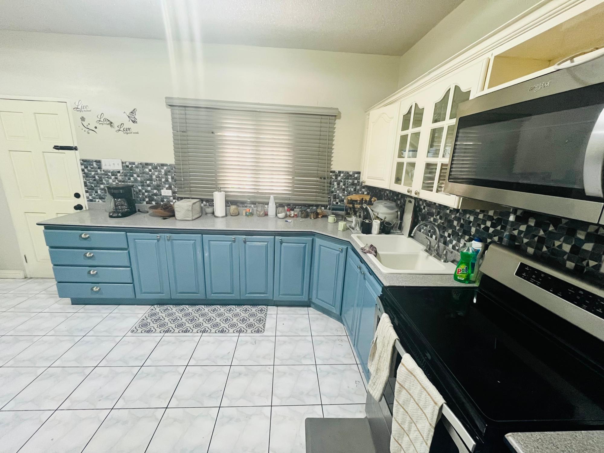 Townhouse For Rent: RIVER OAKS, OCHO RIOS, ST, Eltham | $1,500 photo 8