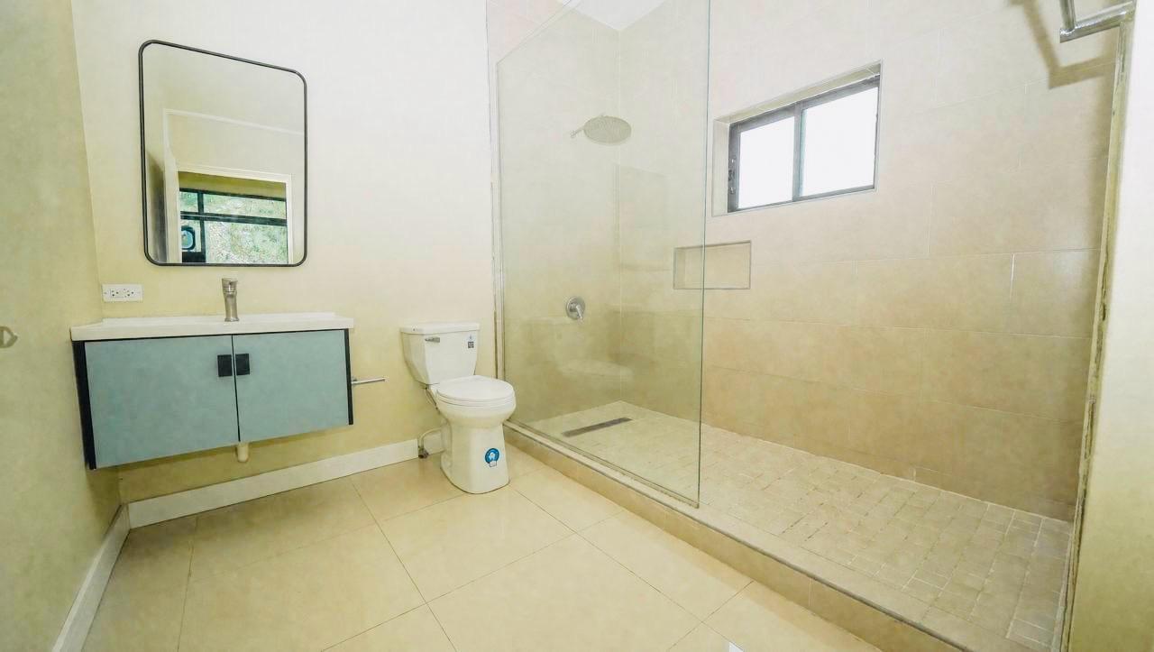 House For Sale: PLANTATION HEIGHTS, Kingston 20 | $1,200,000 photo 3