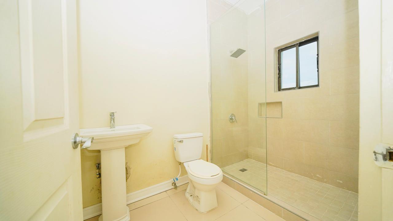 House For Sale: PLANTATION HEIGHTS, Kingston 20 | $1,200,000 photo 10