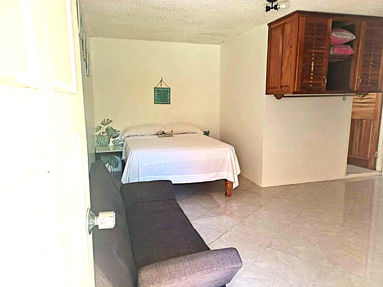 Apartment For Rent: SHADES ROAD, Ocho Rios | $55,000 photo 3