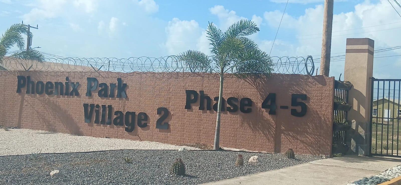 House For Rent: PHOENIX PARK VILLAGE 2 PH, Phoenix Park | $135,000