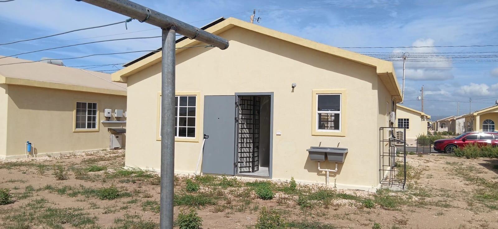 House For Rent: PHOENIX PARK VILLAGE 2 PH, Phoenix Park | $135,000 photo 13