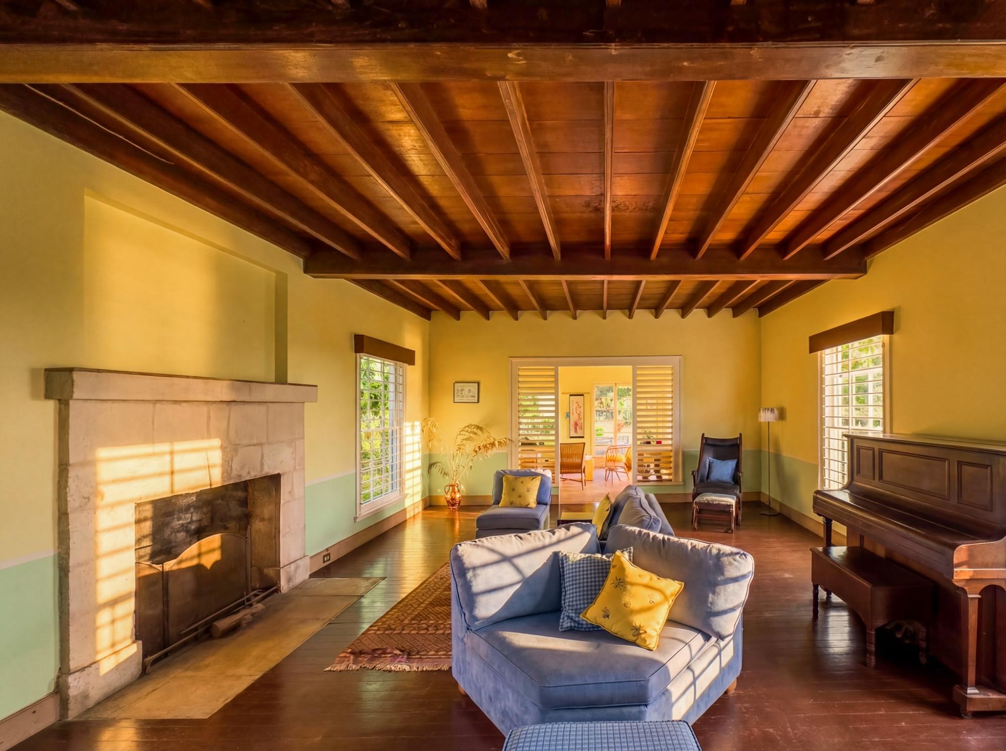 House For Sale: BALVENIE HEIGHTS, Mandeville | $690,000 photo 6