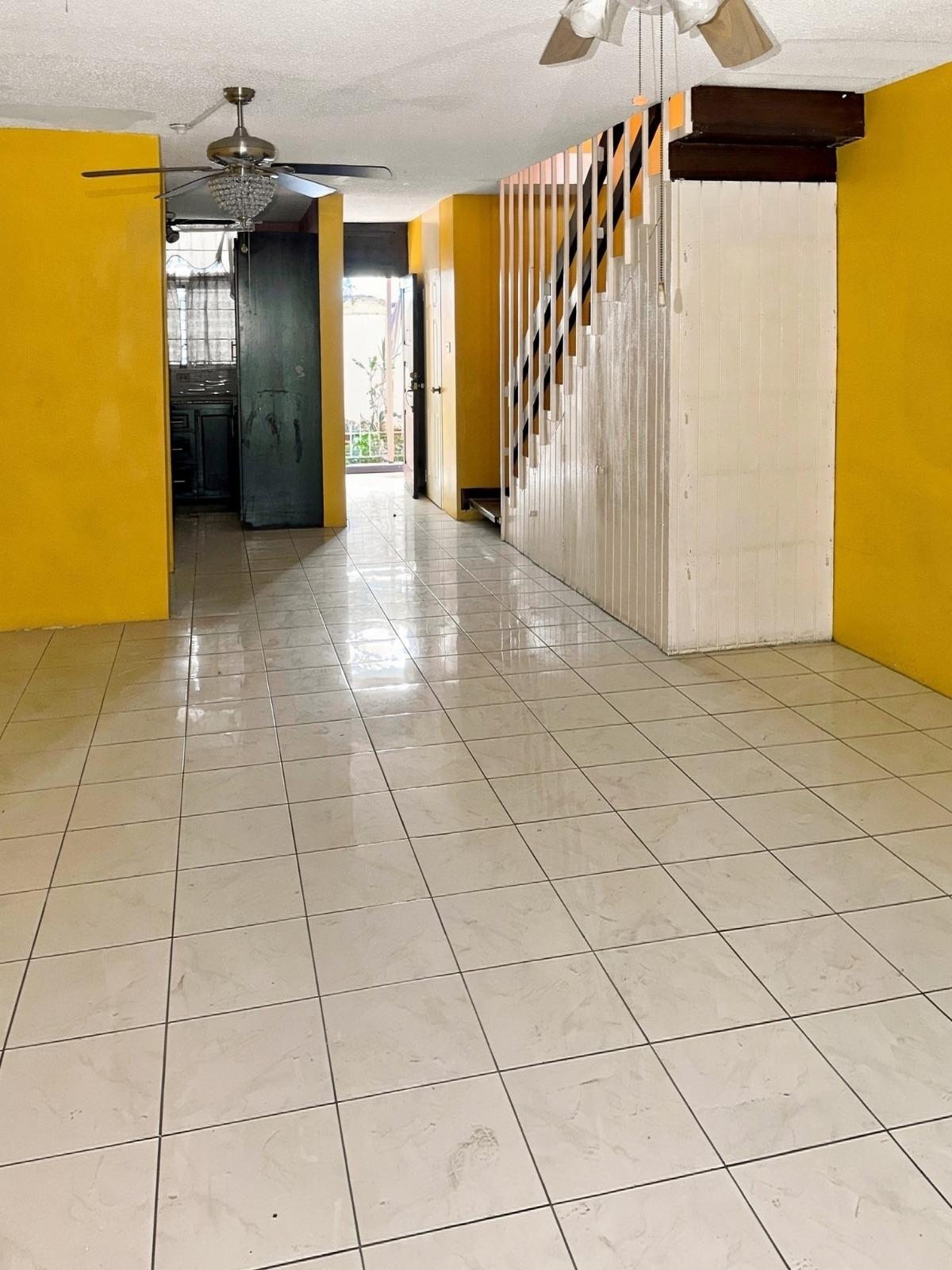 Apartment For Rent: REKADOM AVENUE, KINGSTON, Kingston 5 | $250,000 photo 3
