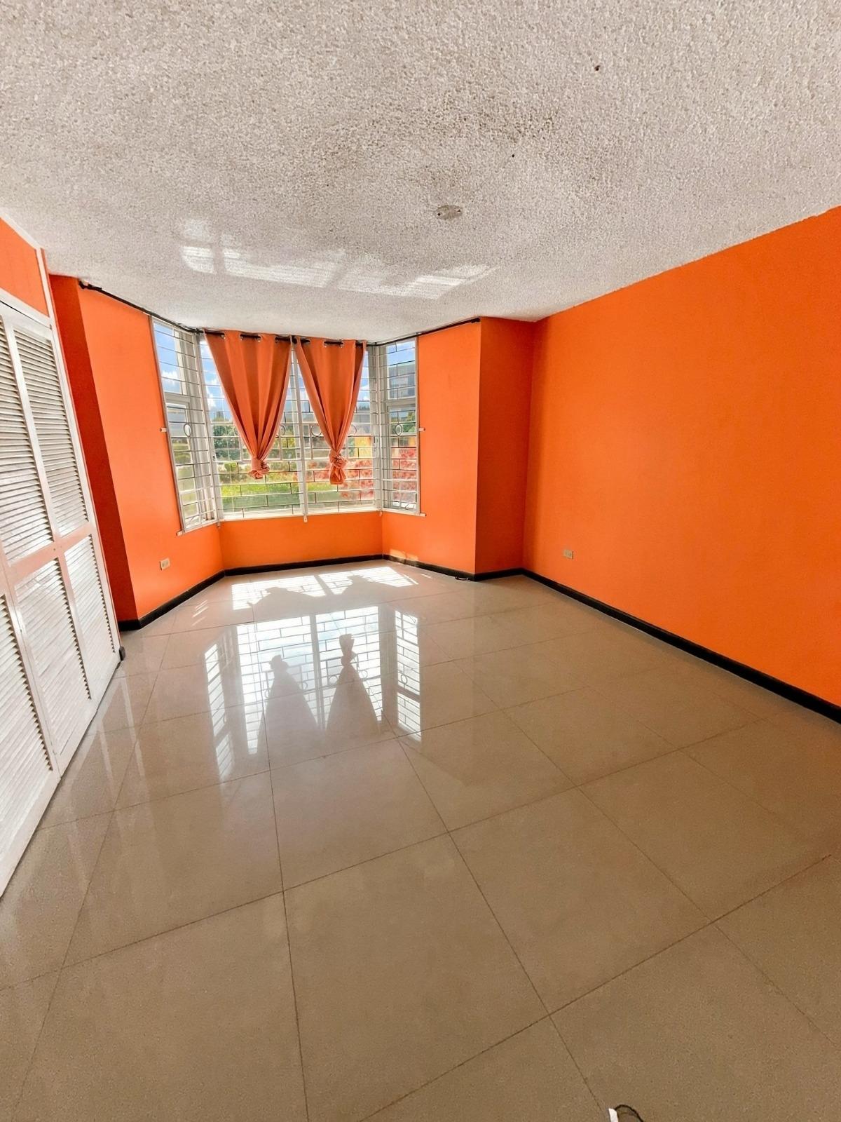 Apartment For Rent: REKADOM AVENUE, KINGSTON, Kingston 5 | $250,000 photo 12