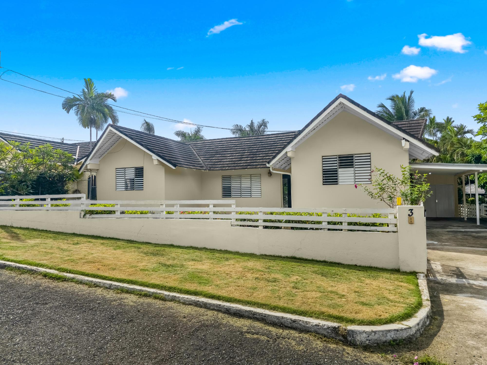 House For Rent: ORANGE CRESCENT, Stony Hill P.O. | $2,500