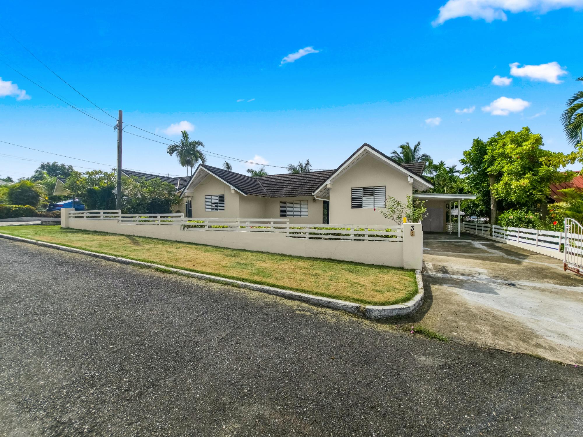 House For Rent: ORANGE CRESCENT, Stony Hill P.O. | $2,500 photo 2