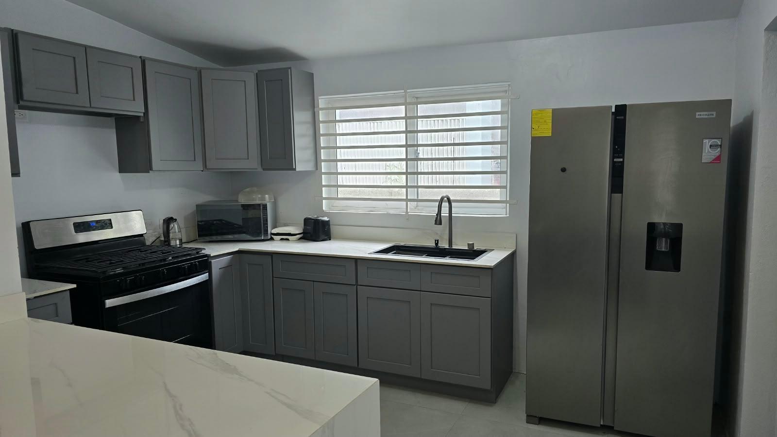 House For Sale: BRONX AVENUE, Kingston 6 | $87,000,000 photo 2
