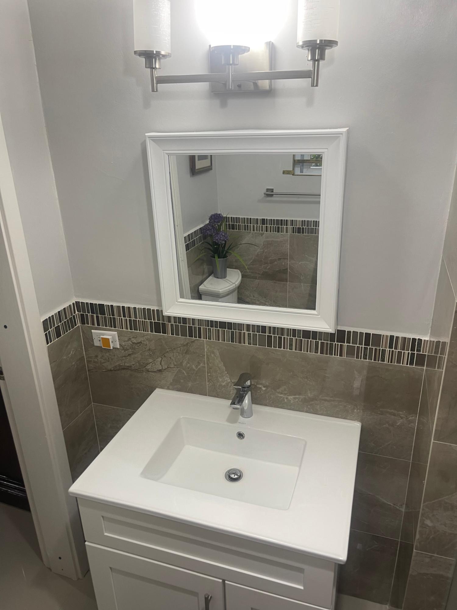 Apartment For Rent: MONTEGO WEST VILLAGE, Montego Bay | $125,000 photo 9