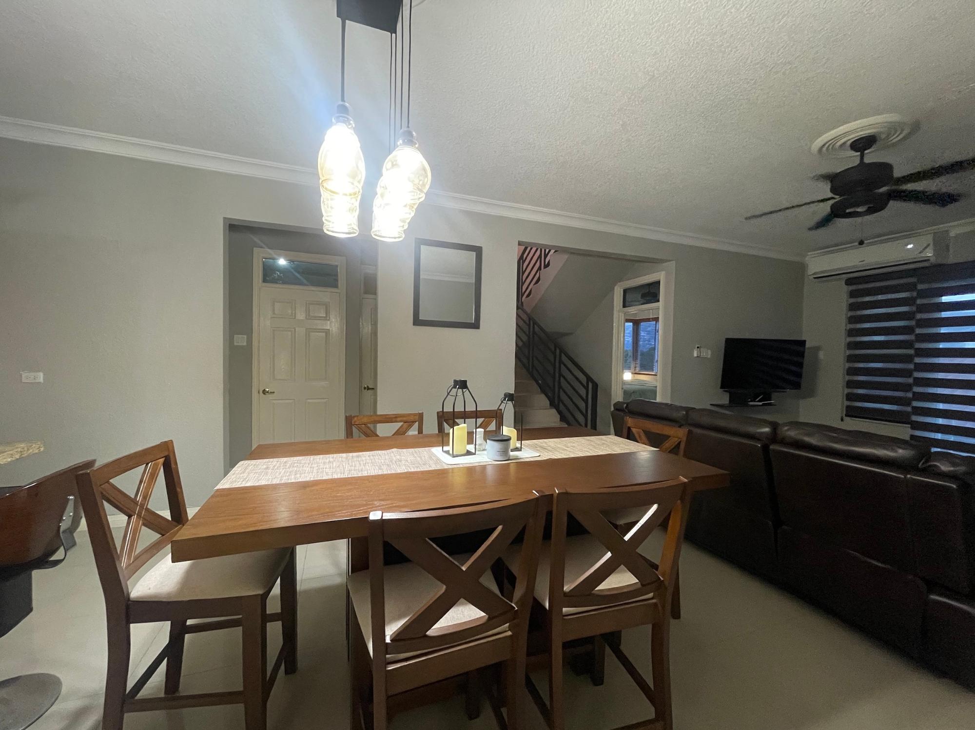 Apartment For Rent: SUNSET DRIVE, Kingston 8 | $2,500 photo 8