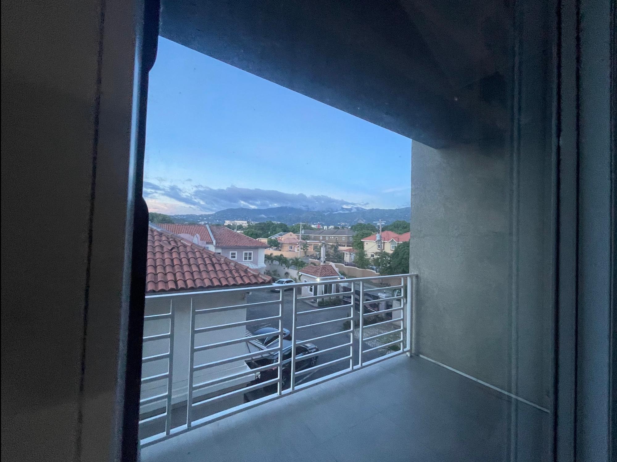 Apartment For Rent: SUNSET DRIVE, Kingston 8 | $2,500 photo 12