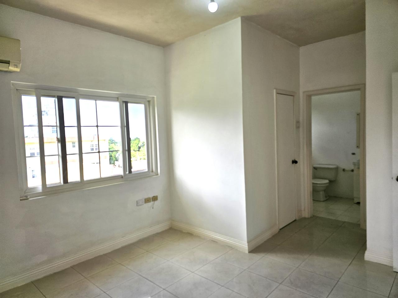 Apartment For Rent: CHARLTON AVENUE, Kingston 8 | $160,000 photo 9