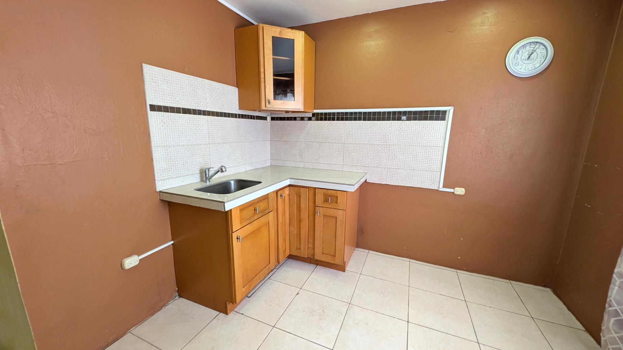 House For Rent: ALPHANSO DRIVE, Kingston 10 | $75,000 photo 4