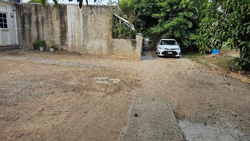 House For Sale: NORTH WEST 31ST WAY, Greater Portmore | $13,000,000 photo 4