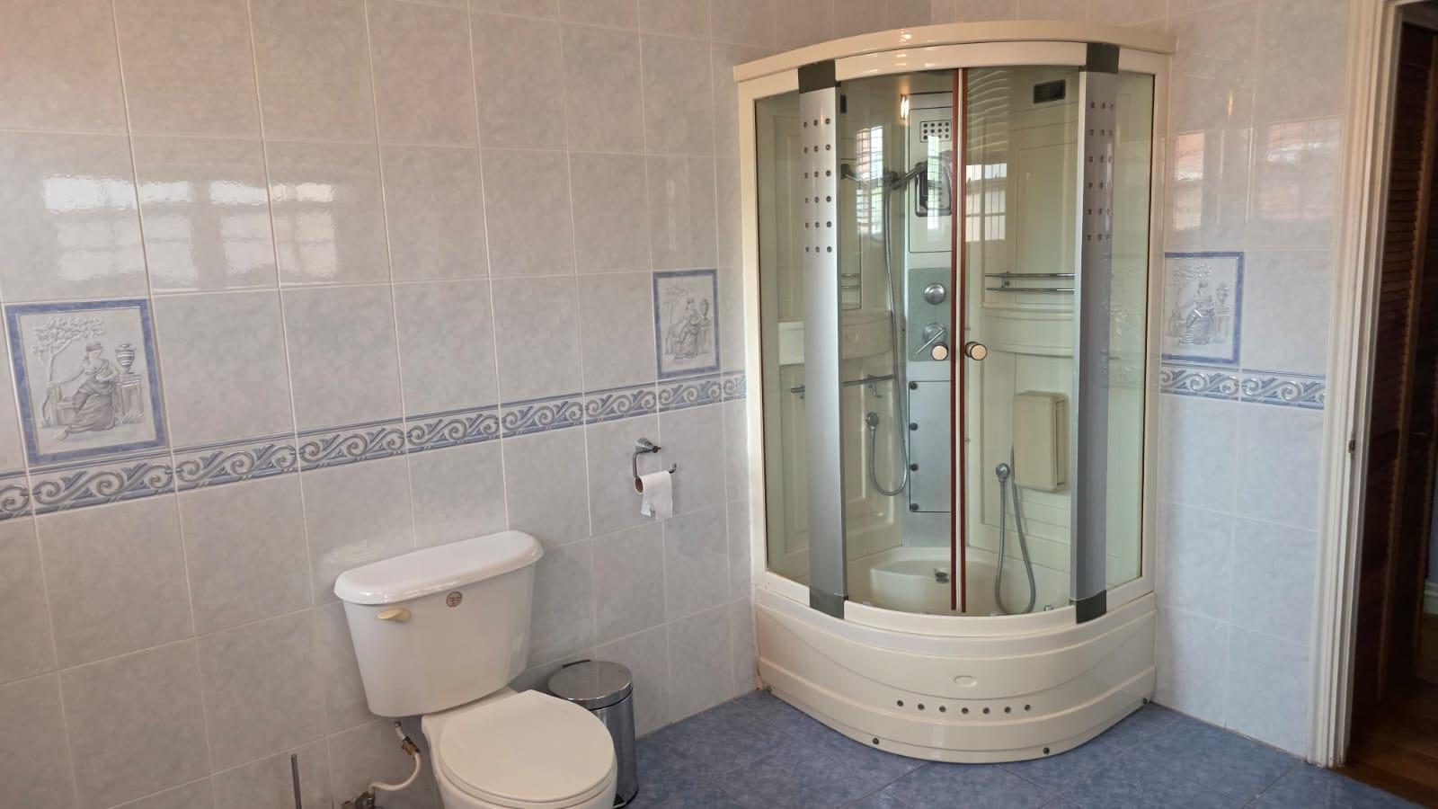 Townhouse For Rent: BARBICAN ROAD, Kingston 6 | $3,000 photo 18