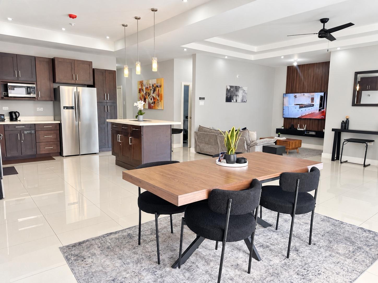 Apartment For Rent: SEYMOUR AVENUE, Kingston 6 | $2,500